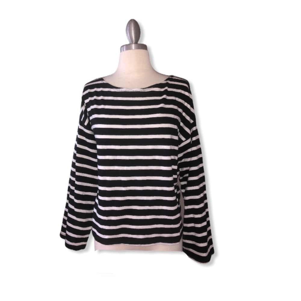 Levi’s Women’s Tees Long Sleeves - Picture 4 of 4